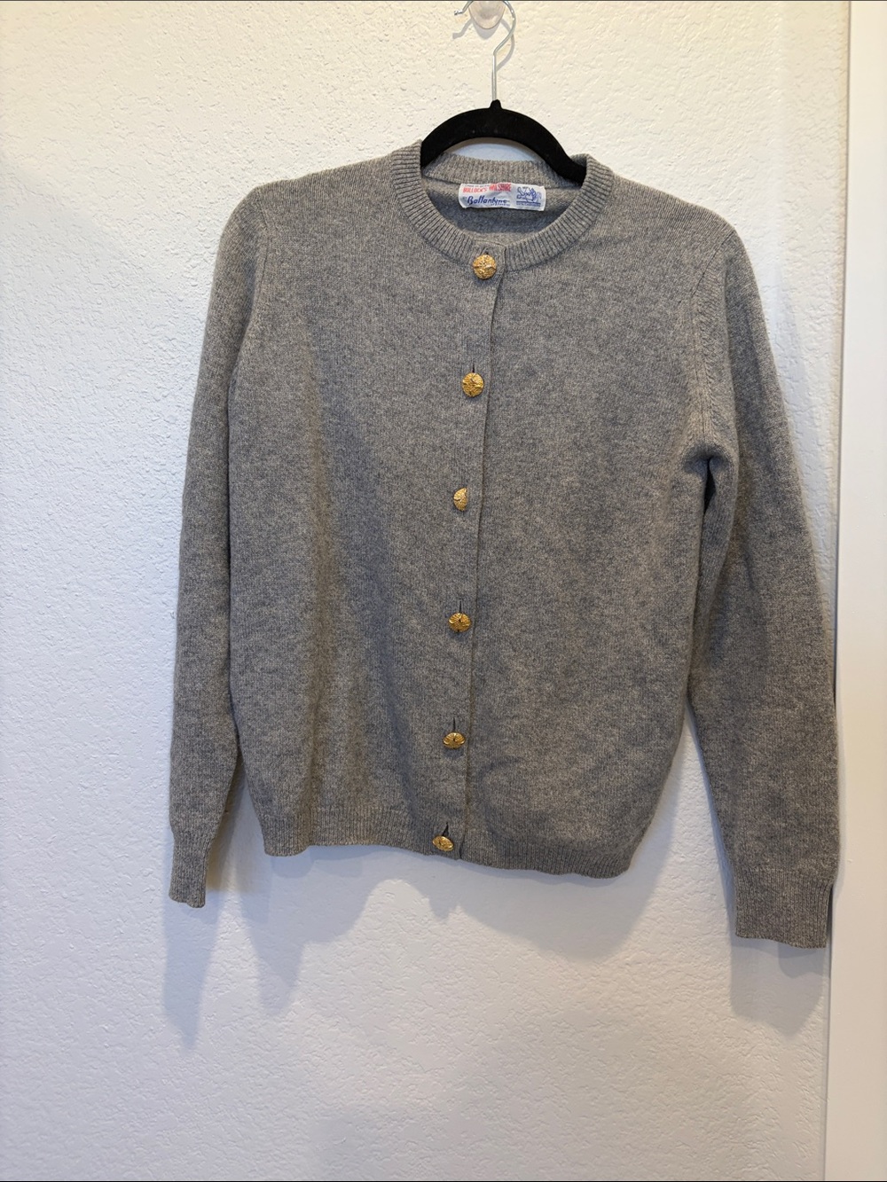 Vintage Ballantyne Scotland Cashmere Cardigan Gold Buttons